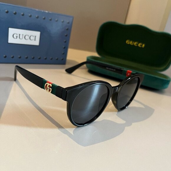 Gucci Women\'s Designer Sunglasses main image 5